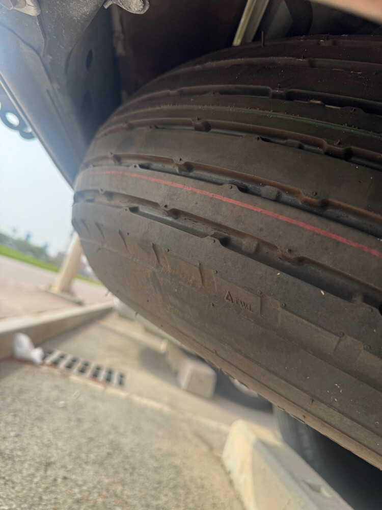 بالون مع ارنق - 1