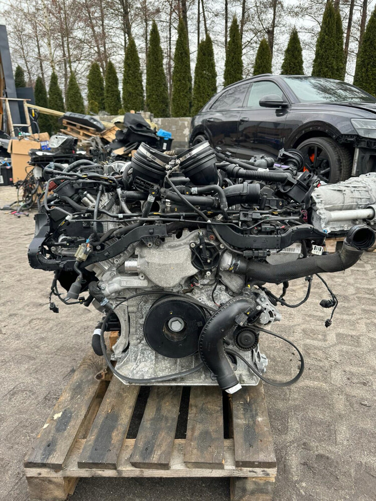 LAMBORGHINI URUS BENTLEY BENTAYGA - 4