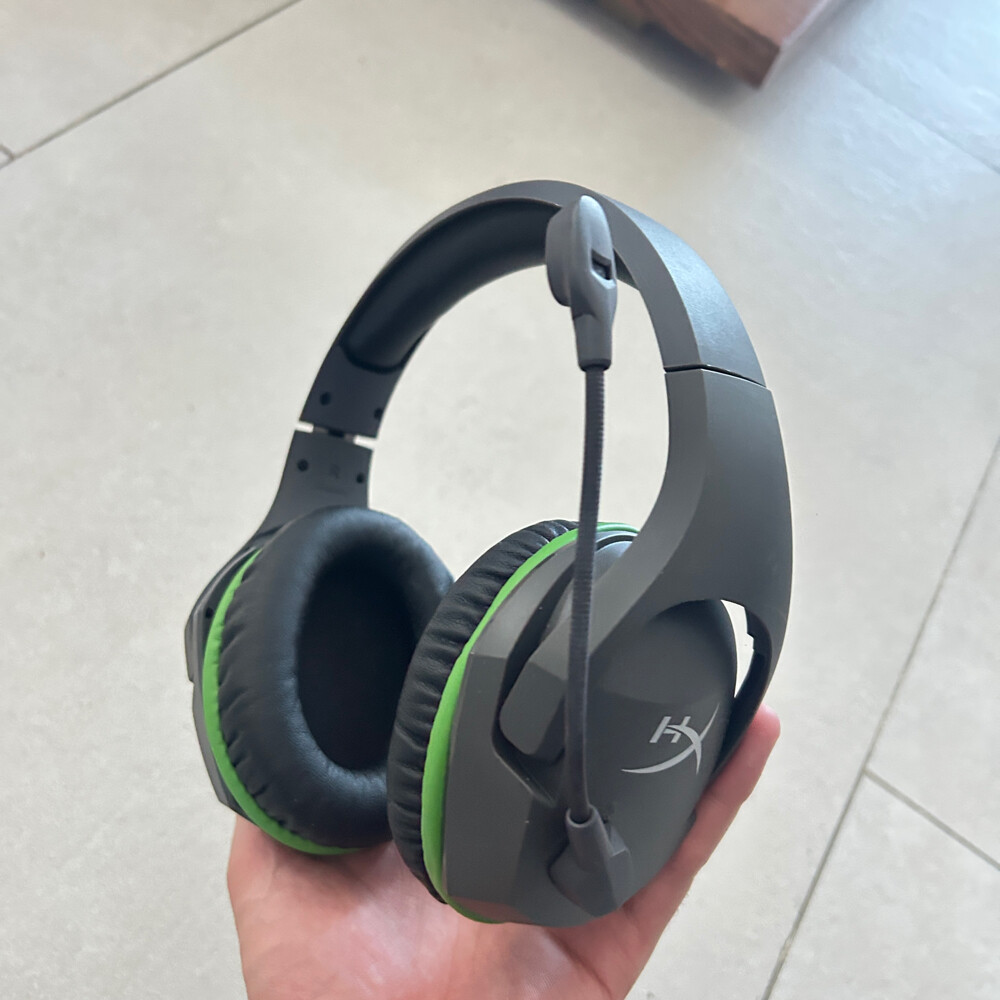 Hyper X WIRELESS headset - 4