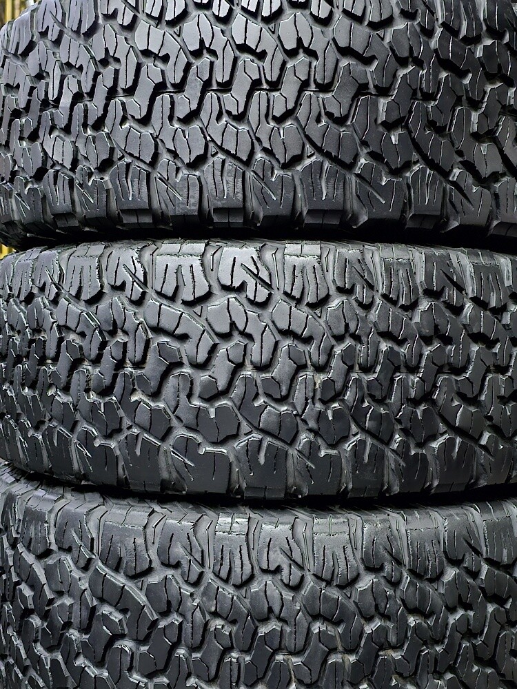 275-55-20,,, BFGOODRICH brand - 2