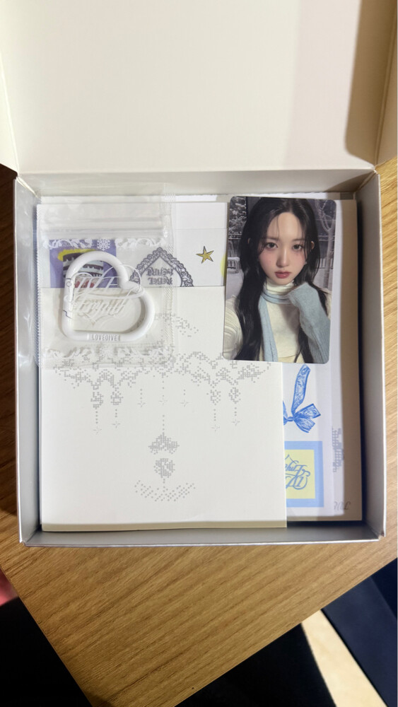 authentic kpop albums  - 4