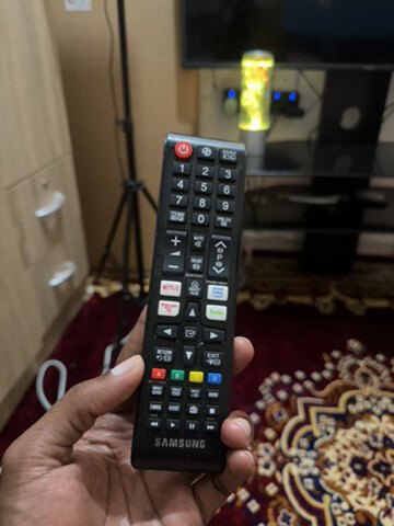 سامسونج كريستال ٥٠" - 2
