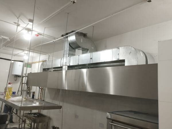 Custom made Kitchen hood & duct - 3