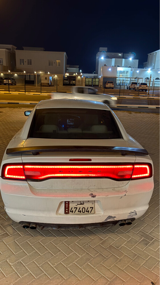 DODGE CHARGER . - 4
