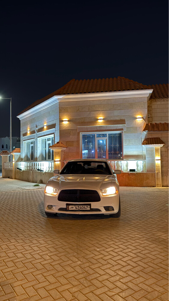 DODGE CHARGER . - 6