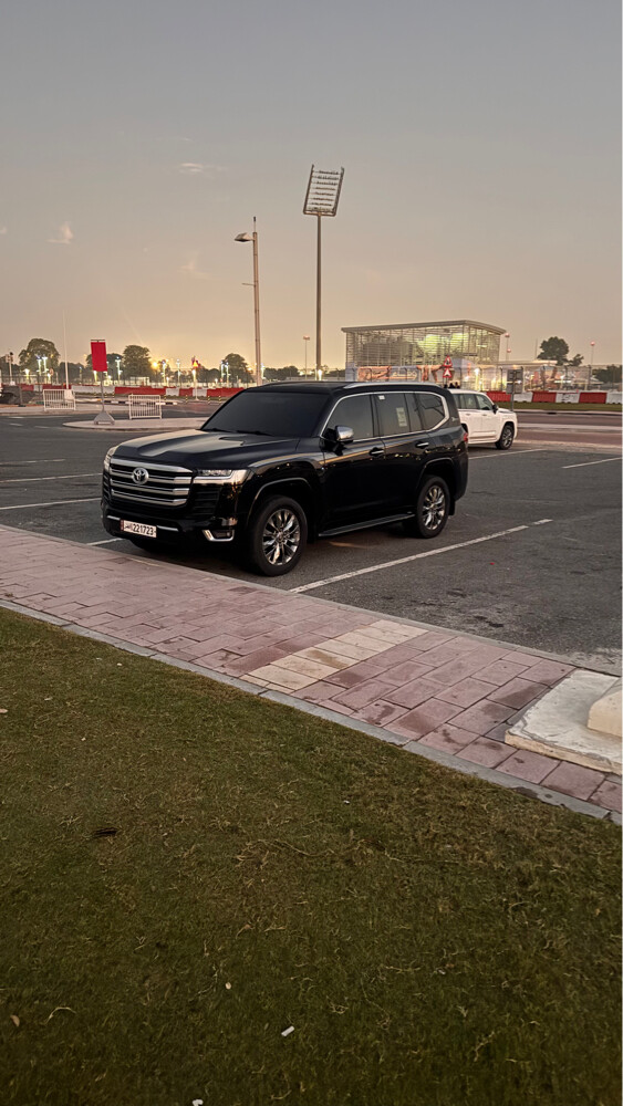 في اكس  - 3