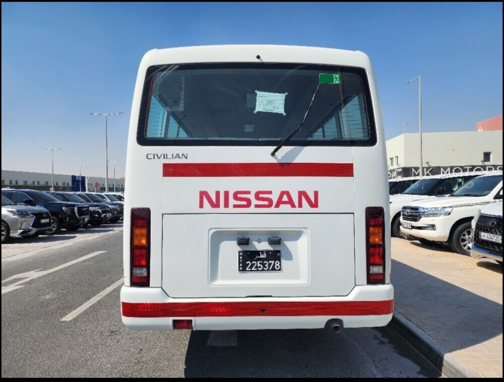 Nissan Sivilan 2021 white  - 2