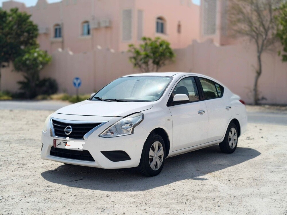 Nissan sunny 2019 - 1