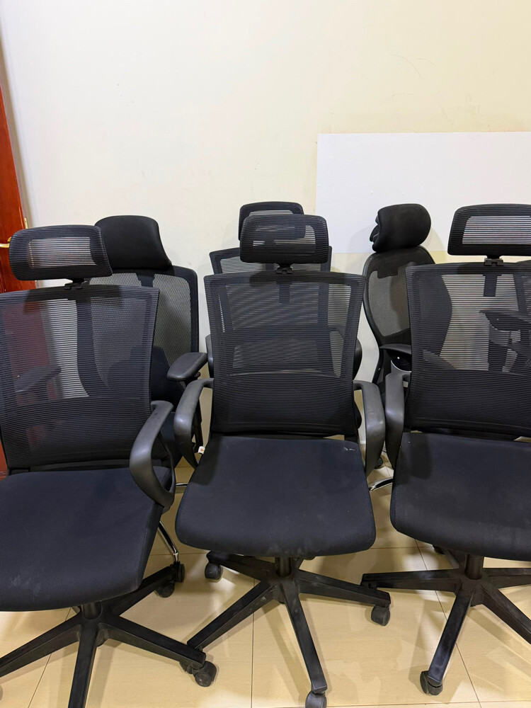 Office Chairs For Sale Rarely Used - 1