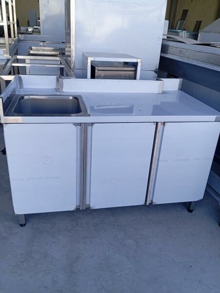 Custom made ss sink table - 15