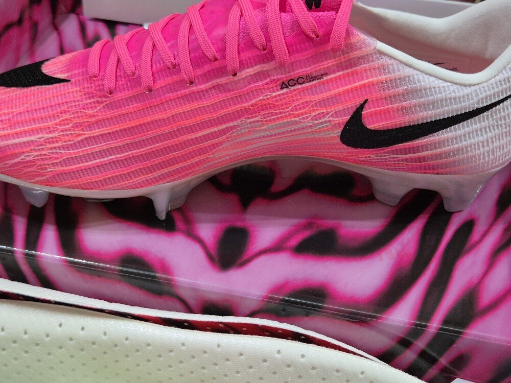 Brand New Nike World Cup Boots for - 6