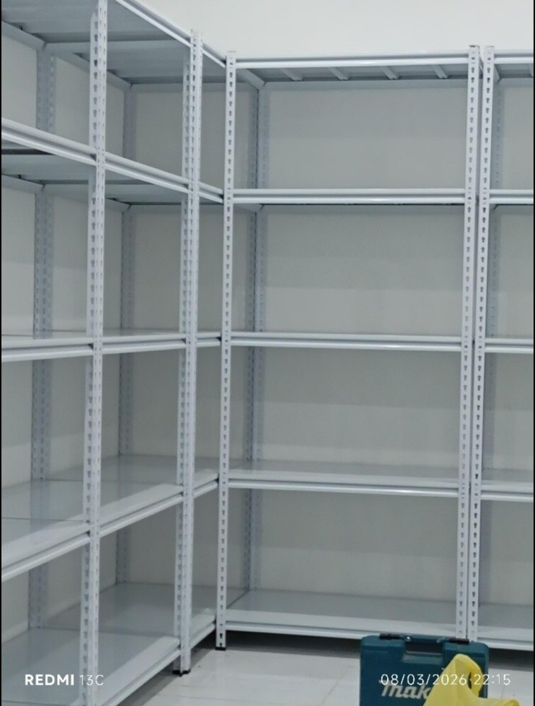 Iron rack available new - 4