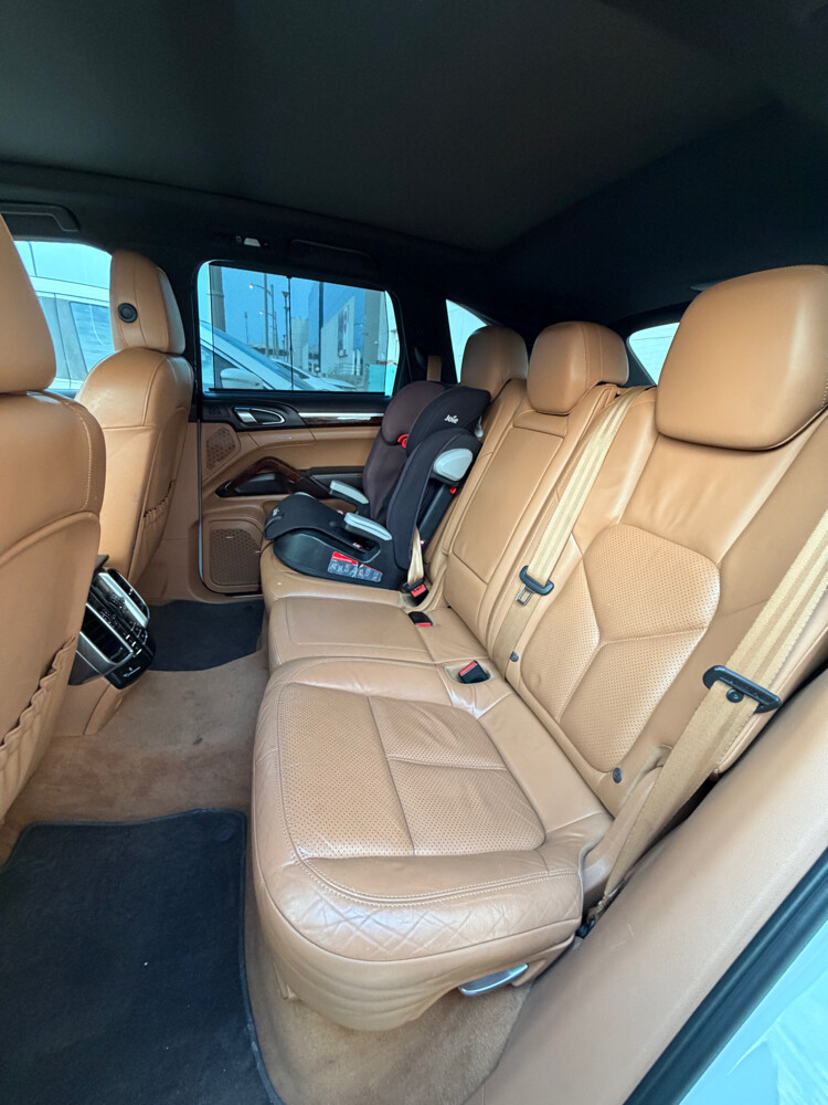 Porsche Cayenne S - 5