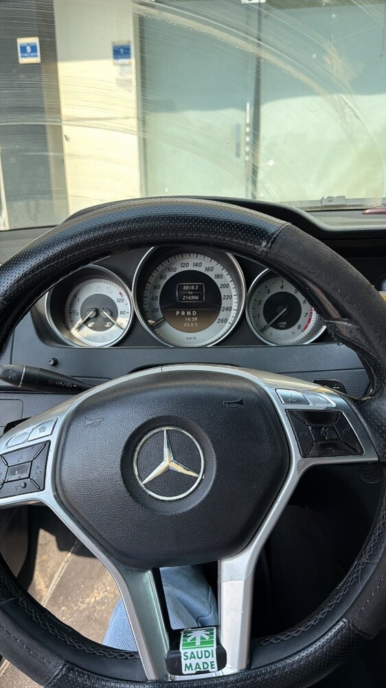 Mercedes C200 AMG 2012 Urgent Sale - 5