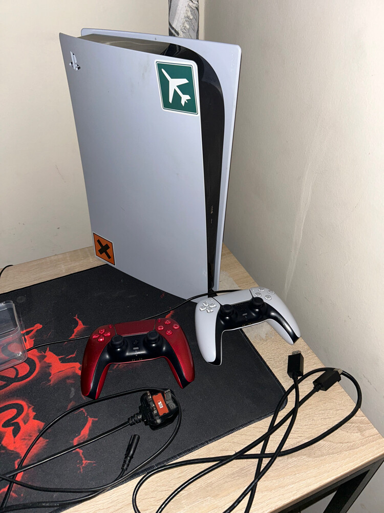 ps5 for sell with the cartoon. - 1