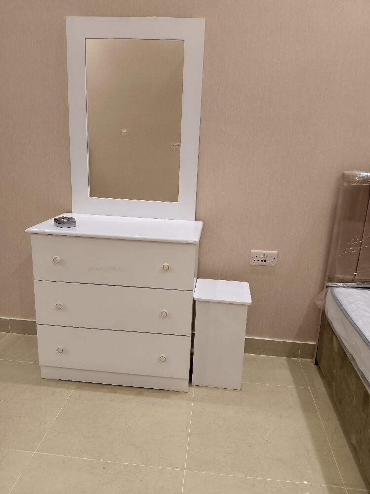 نبيع جميع أنواع مراتب الأسرة والخ - 1