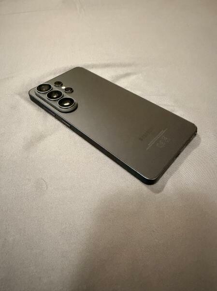 Samsung S26 Ultra 1TB 16gb Black - 2