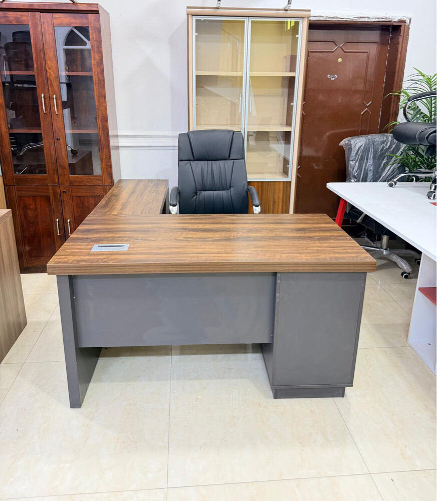 Used Office furniture sell - 26