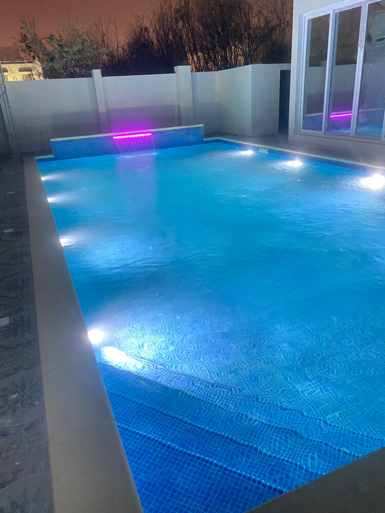Golden Pitt Swimming Pools - 11