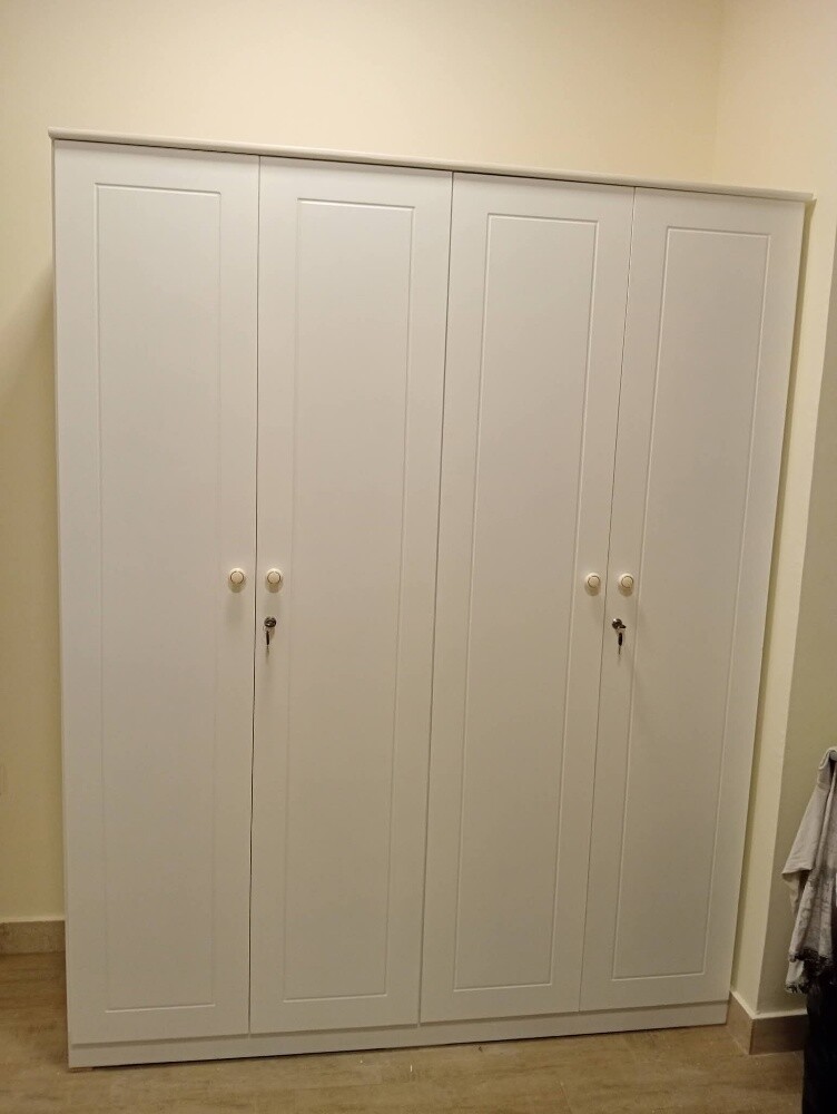 single bed materss available - 14