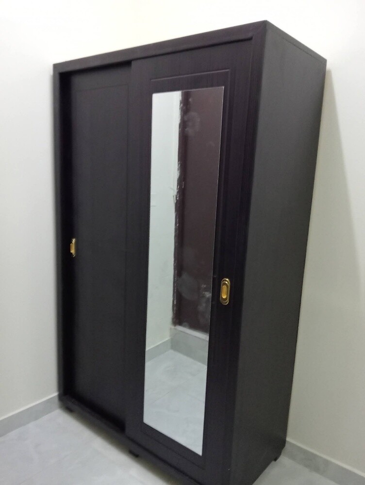 single bed materss available - 7