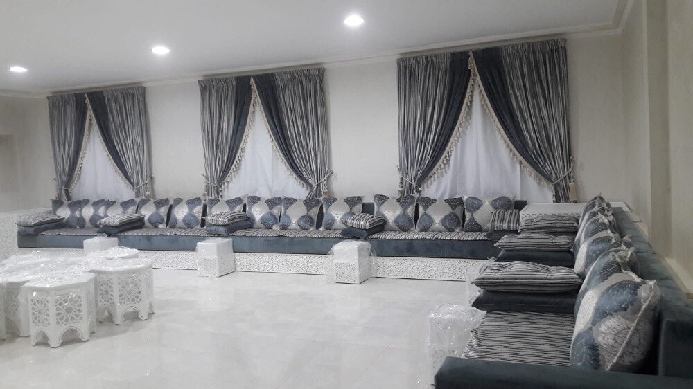 Curtain and sofa - 5