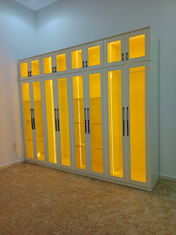 We have all new furniture - 16