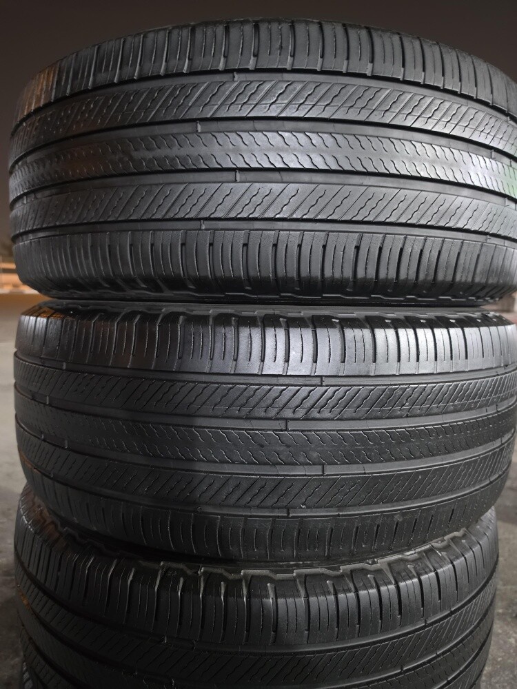 285/60/18 Michelin Tyre - 2