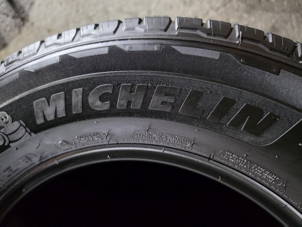 285/60/18 Michelin Tyre - 4