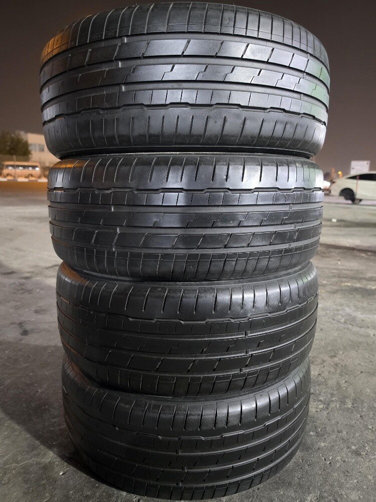 235/45/19 Hankook Tyre 2024 - 1