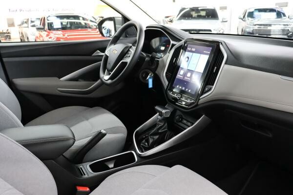 Chevrolet Captiva LS 2025 - 3