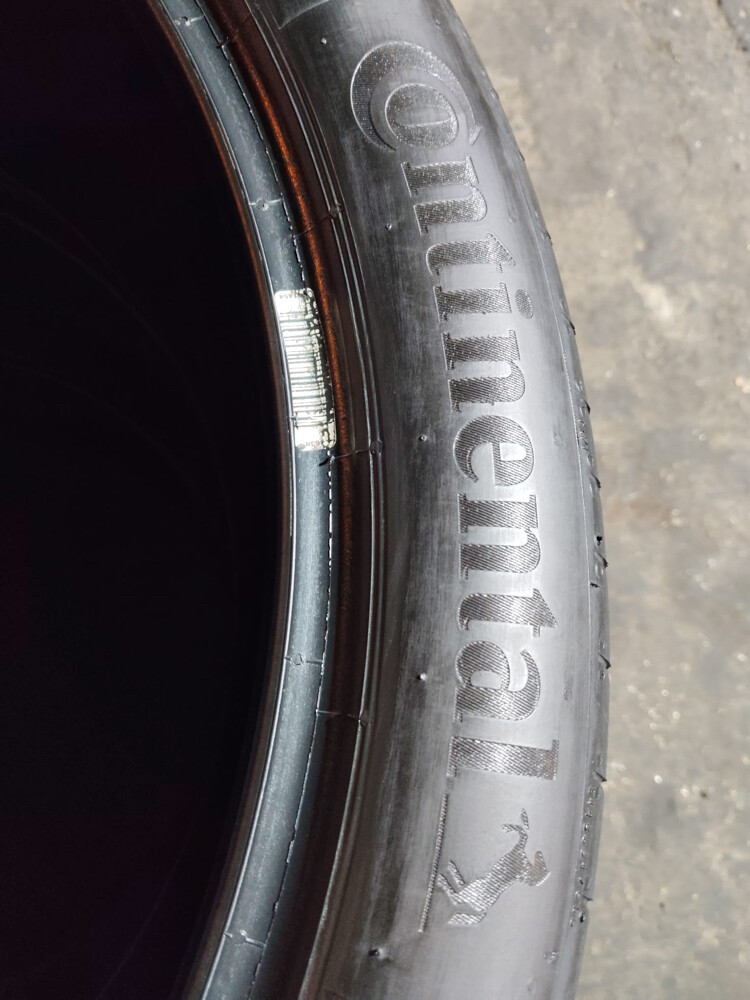 315/30/22 Back, 275/35/22 Front - 5