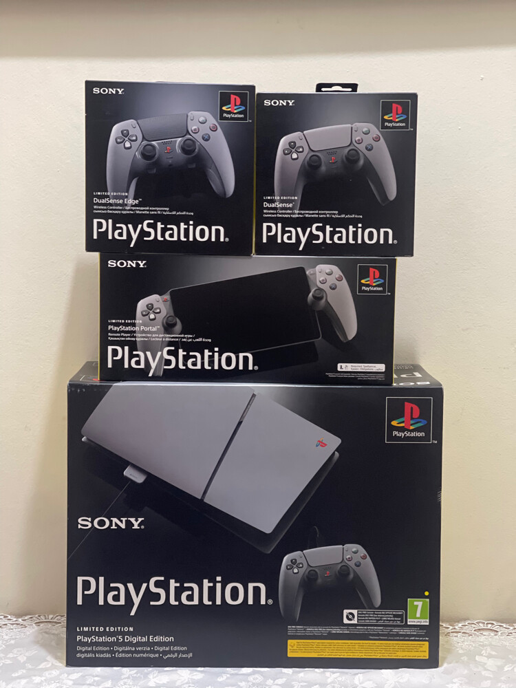 available PlayStation 5 30th years - 2