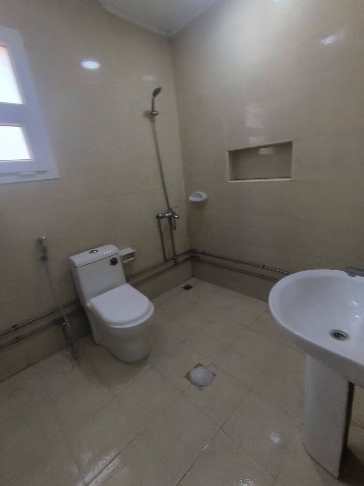 Apartment for rent in Khalifa North - 12