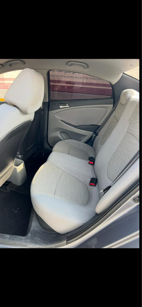Hyundai Accent 2018 - 4