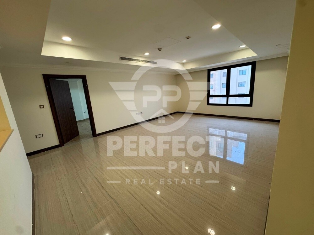 Semi furnished apartmentThe Pearl - 2
