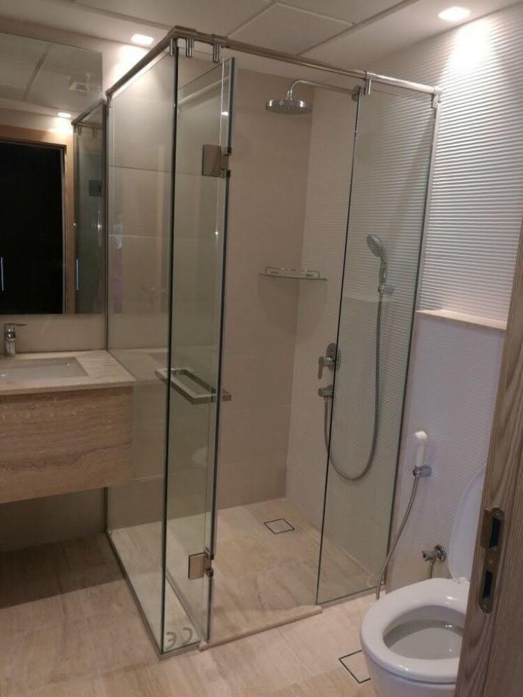 making glass door partition work - 2