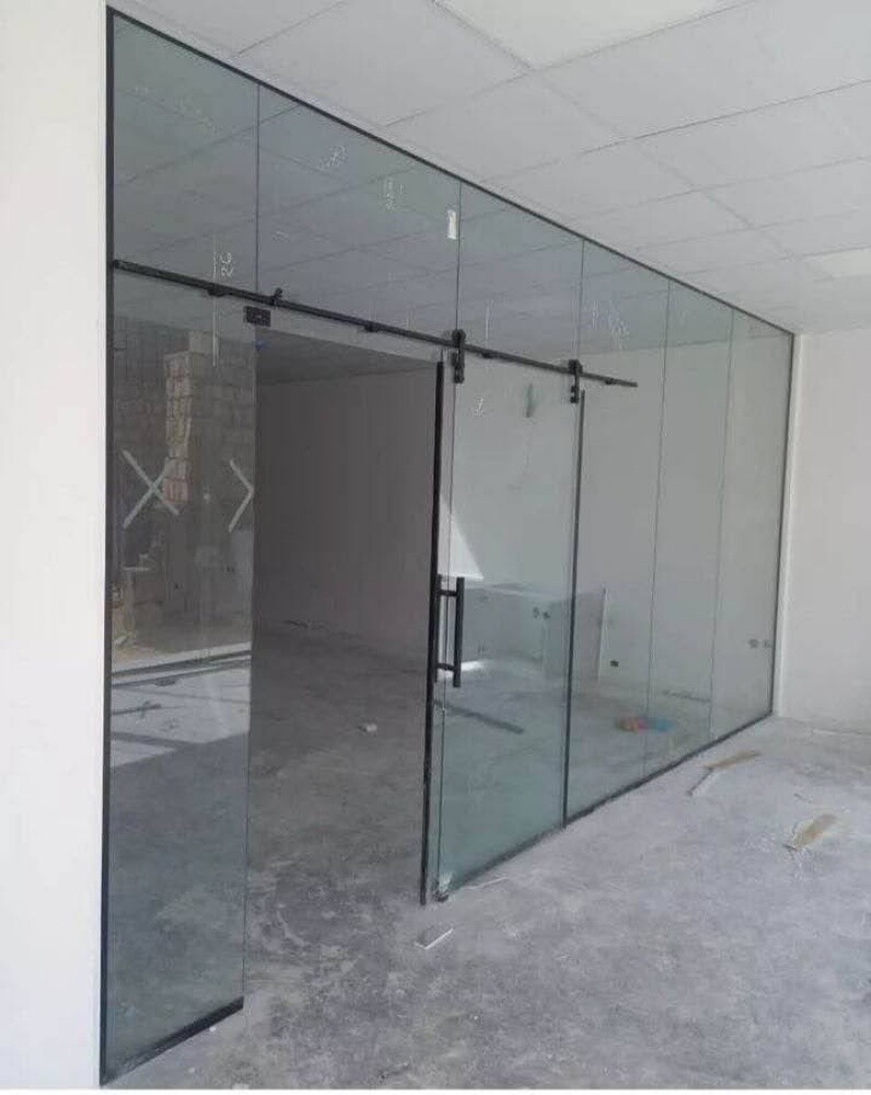 making glass door partition work - 3