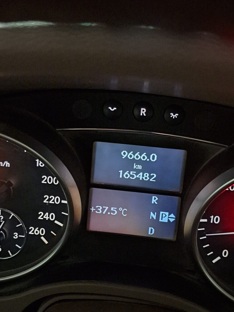 2006 Mercedes-Benz ML500  - 7