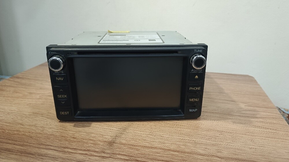 Universal Double-DIN Car Touchscren - 2