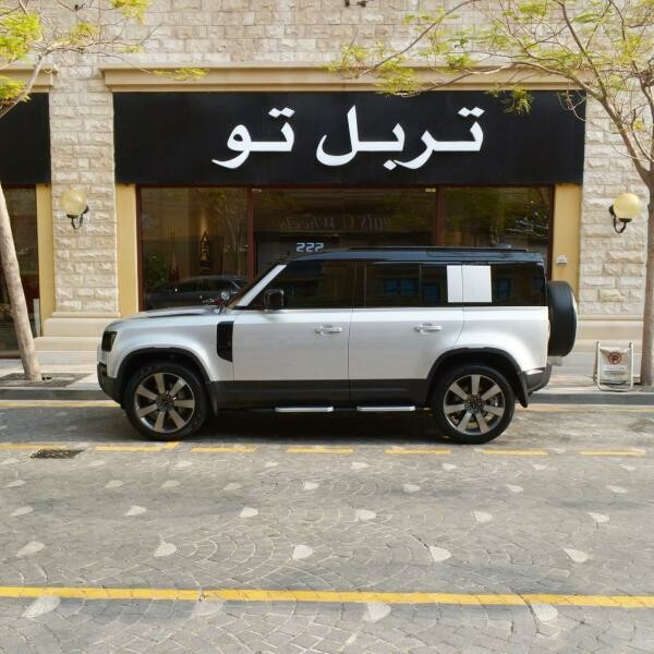 ديفندر 110 اتش اس اي 2023 - 4