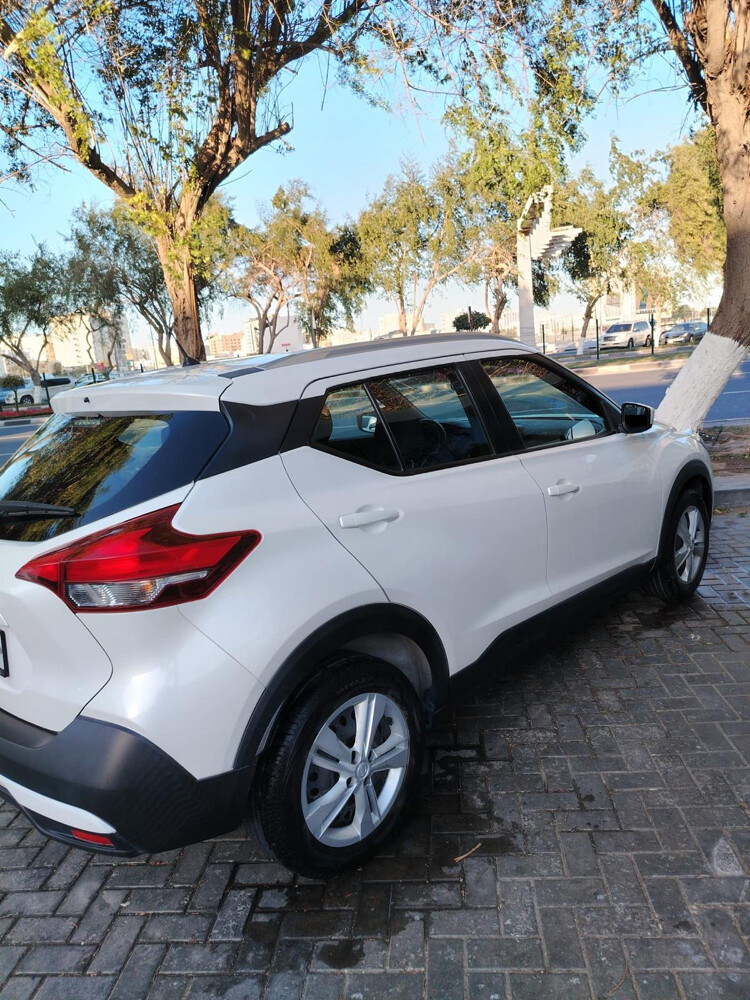 nissan kicks - 4