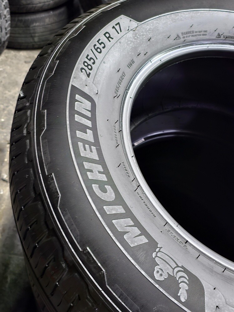 285-65-17,,,,, Michelin brand - 4