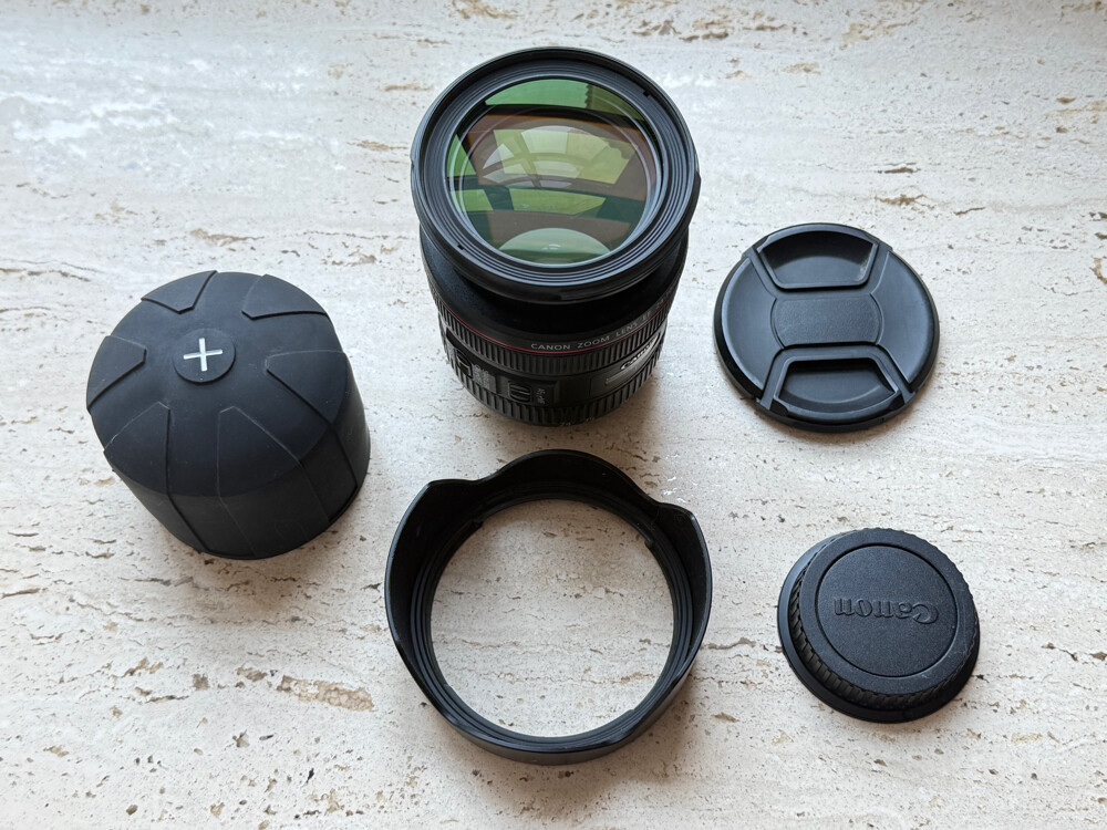  Canon EF 24-70mm lens Mark I - 6