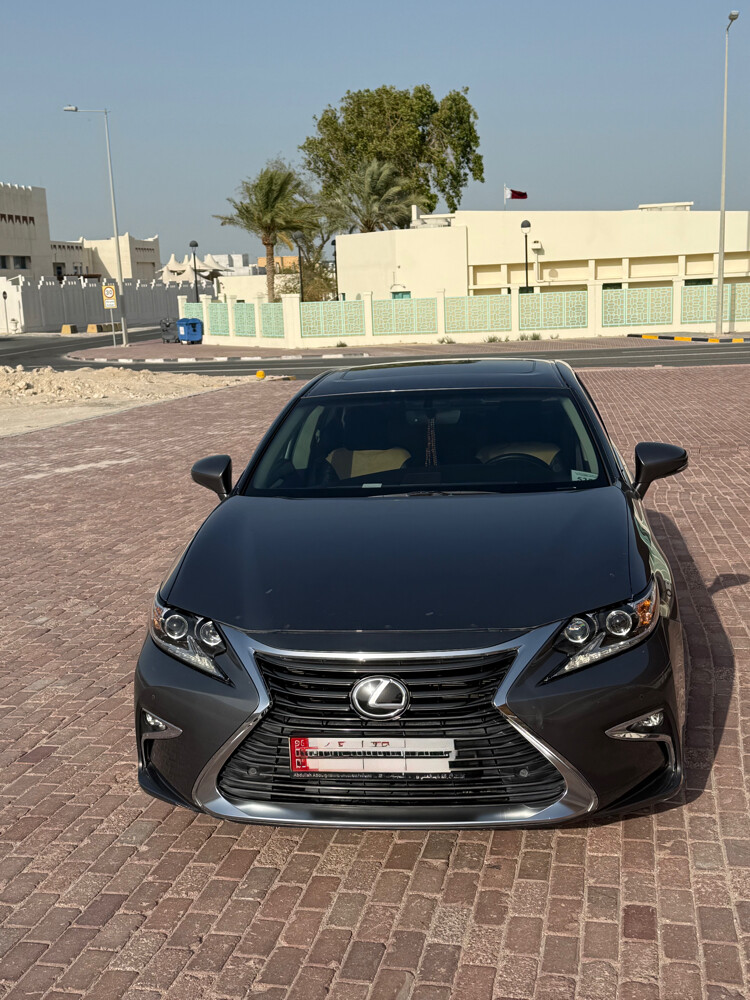 سياره لكزس اي اس 350  - 4