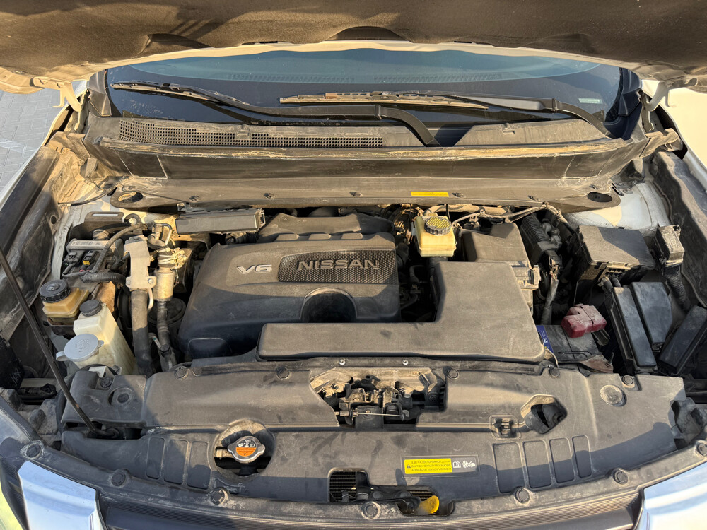 nissan pathfinder SL - 11