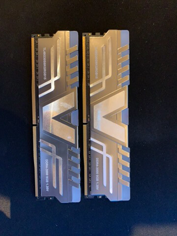 ram ddr4 2x8gb - 1