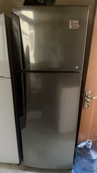 Refrigerator for urgent sell - 2