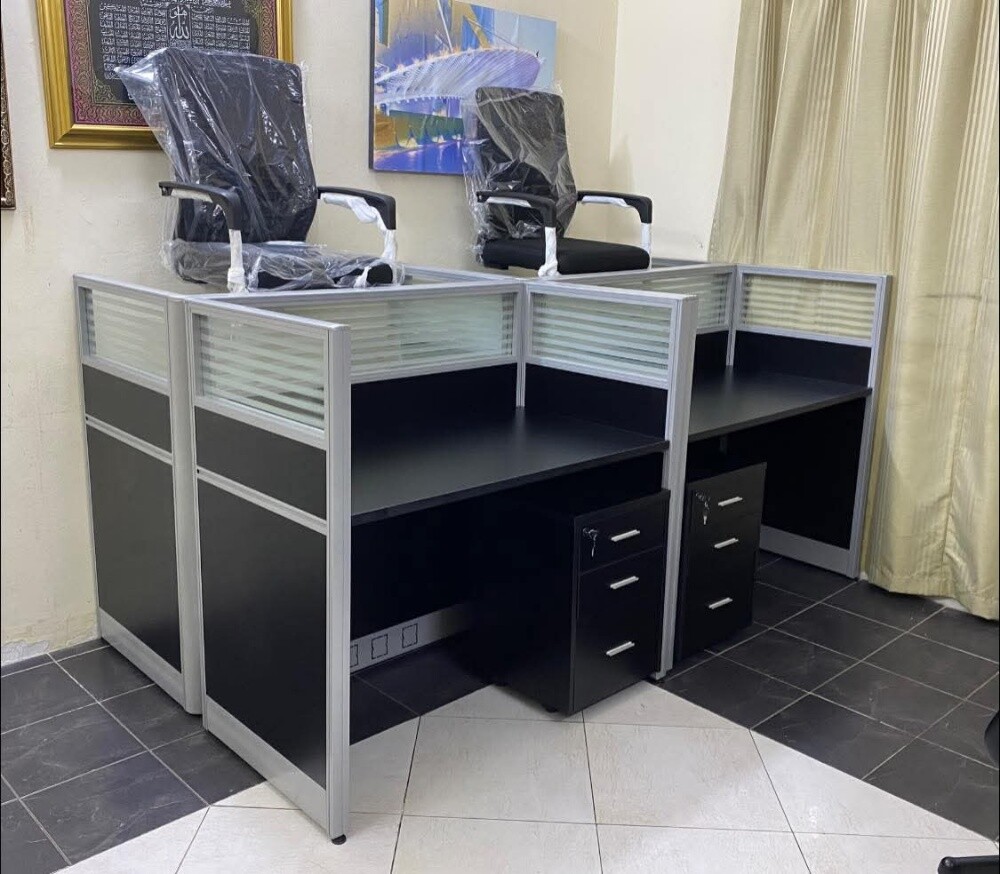 office sat/ metting tabel - 7