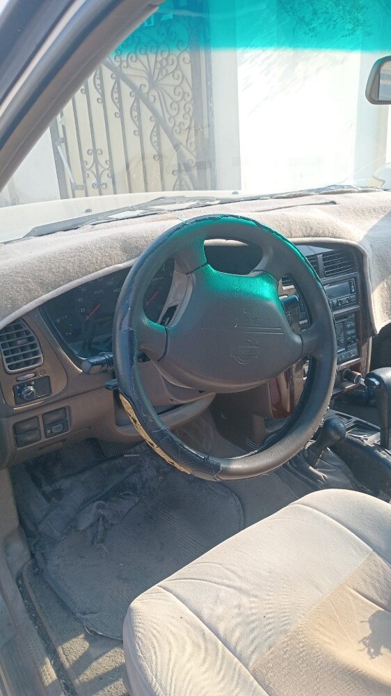 nissan pathoander 2000 - 2